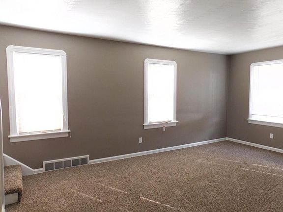 5th image of 757 Wilbur Ave
