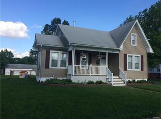 335 Park Dr, Bethalto, IL