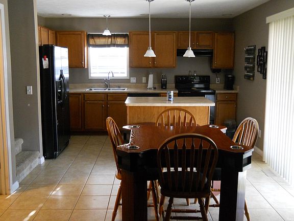 4th image of 4600 Erinwood Ct