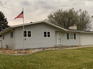 3419 Par St N, Fargo, ND 58102