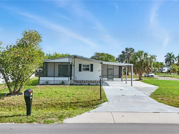 897 Manatee Rd, Naples, FL 34114