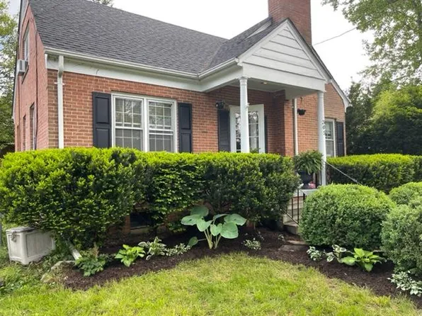 305 W Leicester St, Winchester, VA 22601