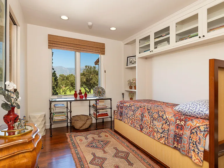 4015 Lago Dr — Photo 16