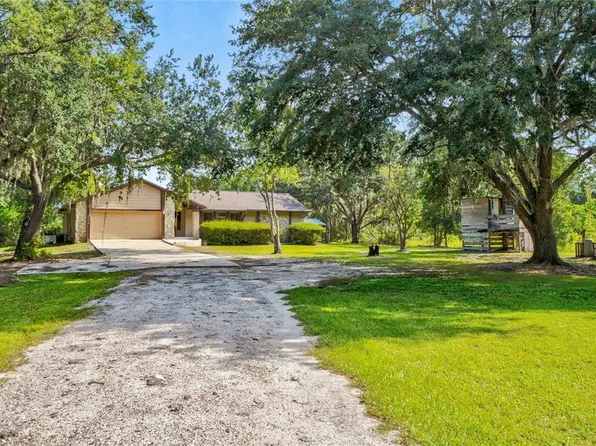 19609 Lake Pickett Rd, Orlando, FL 32820