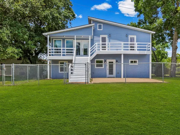210 Bay Haven Blvd, Livingston, TX 77351