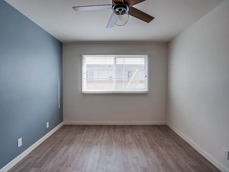 115 N Eastwood Ave — Photo 8