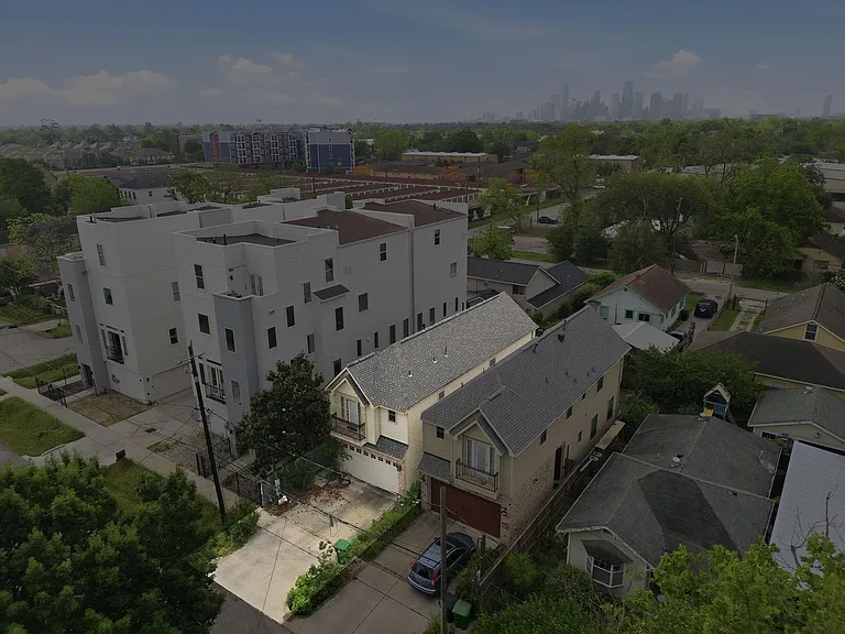 1007 Kern St — Photo 32