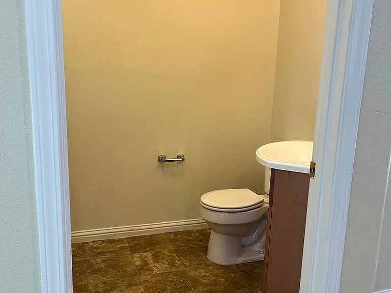 771 Sycamore Ave — Photo 4