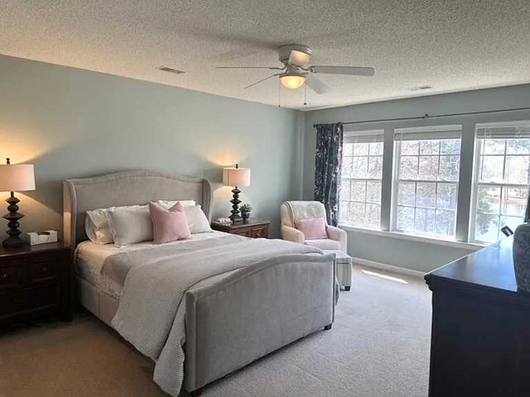 1026 Village Green Ln — Photo 15