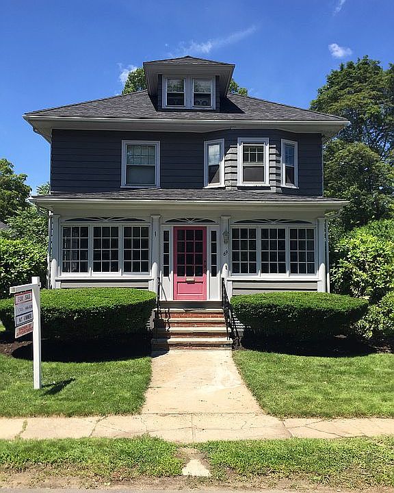 1st image of 69 Kingsbury Ave