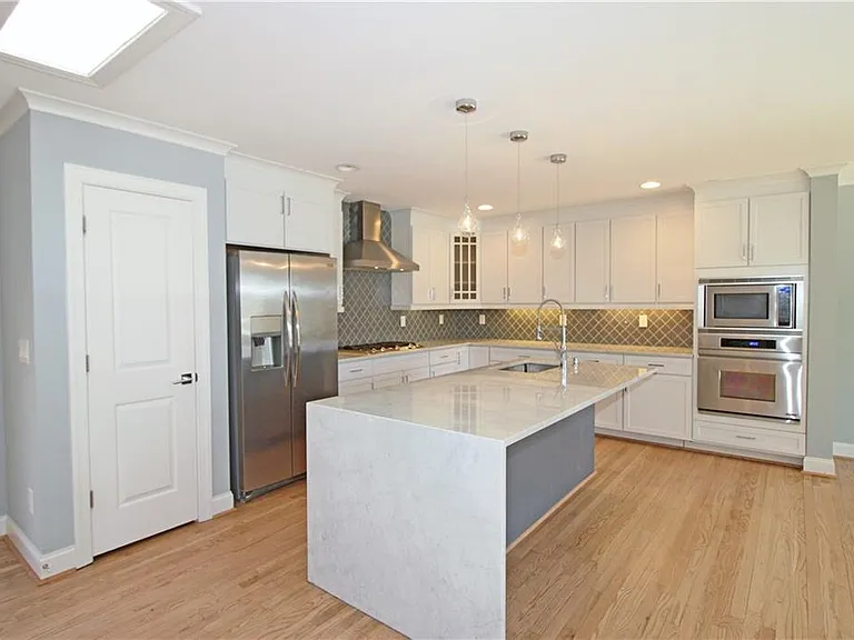 1131 Milmar Dr NW — Photo 10