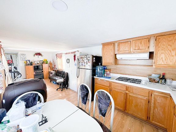 4th image of 540 Bonita Ave Space 409