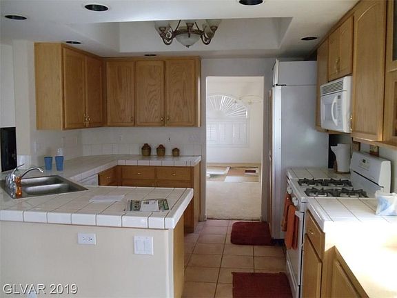 4th image of 3713 Heather Lilly Ct