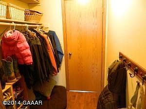 3rd image of 2506 Glacier Ave