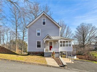 10 Summit St, Bristol, CT 06010