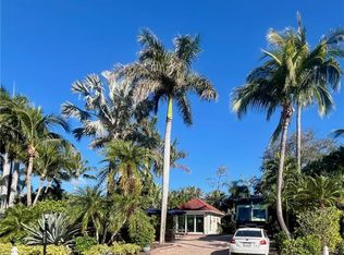 5003 Coach Ln, Naples, FL 34114