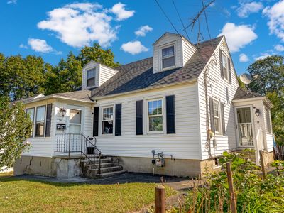 74 MacArthur Drive, Waterbury, CT, 06704
