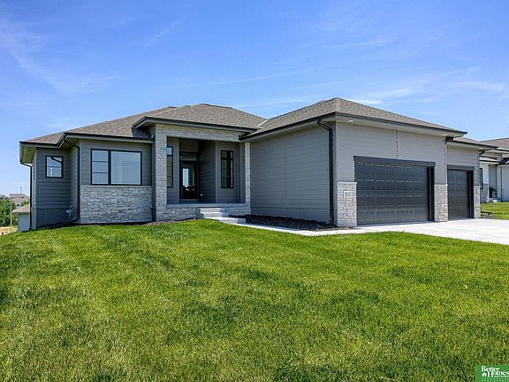 2nd image of 10117 S 191st Ave