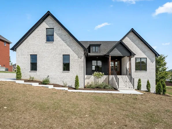 135 Pin Oak Dr, Woodbury, TN 37190
