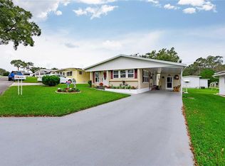6115 Crestview Ln, Zephyrhills, FL 33542
