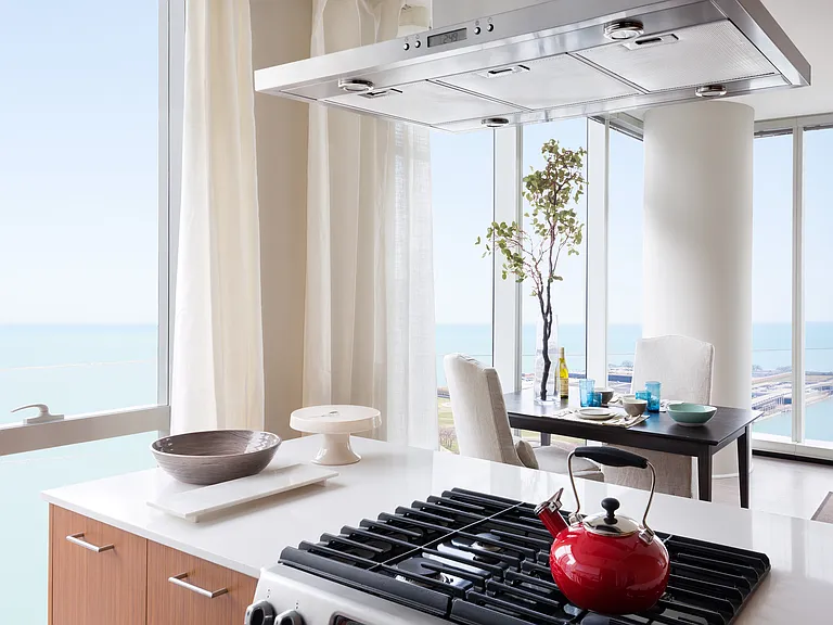500 Lake Shore Drive — Photo 126