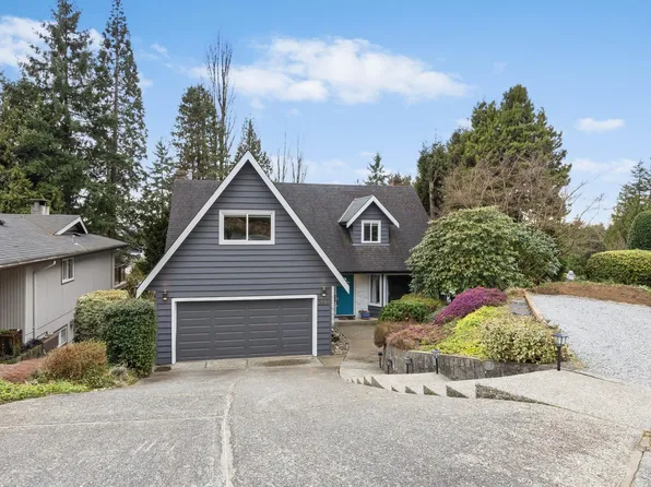 363 Dartmoor Dr, Coquitlam, BC V3K 5R6