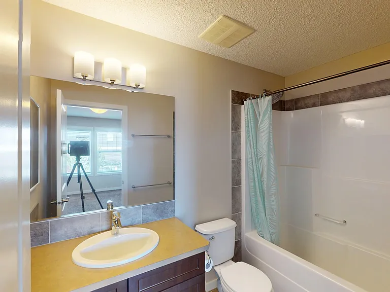 338 River Heights Cres — Photo 14
