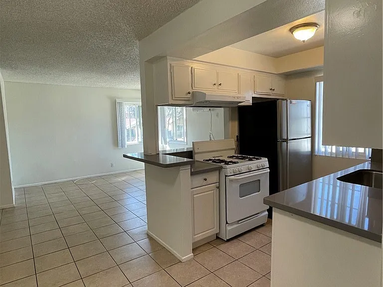 324 N Electric Ave #C — Photo 7