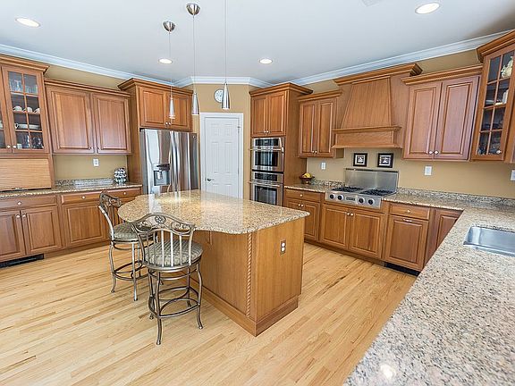 Kitchen with Island