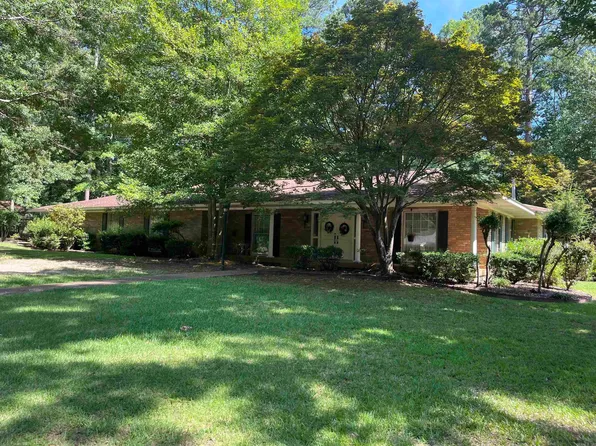 815 Sue St, Magnolia, AR 71753