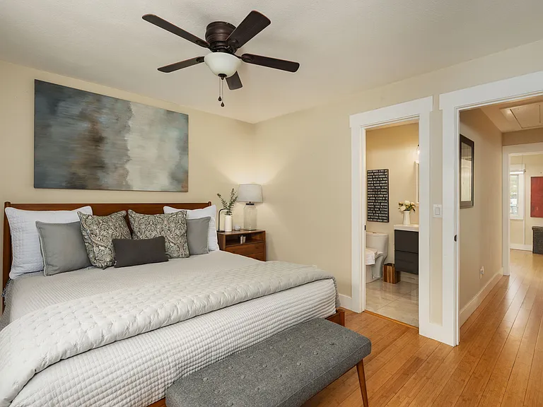 323 Park Ave #H-3 — Photo 1