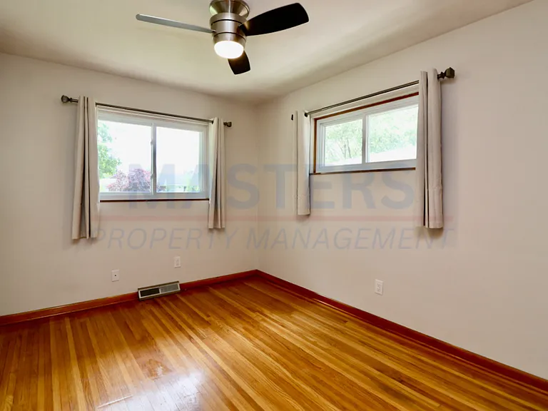 1028 Rosedale St — Photo 24