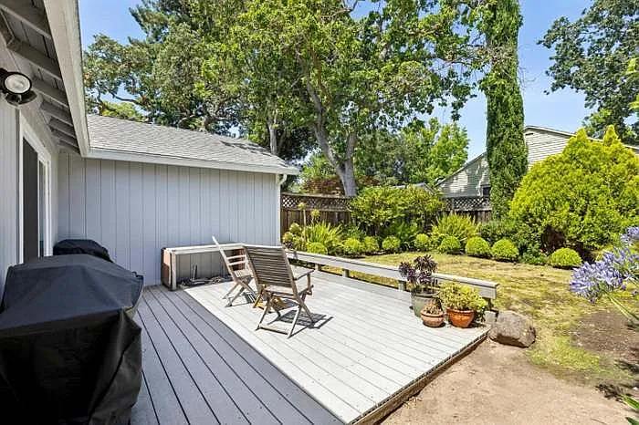 740 Roble Ave #A — Photo 4