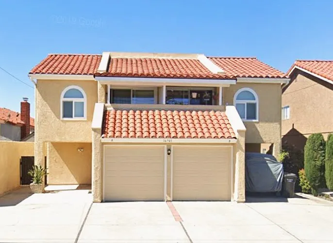 16701 Bolsa Chica St #B — Photo 1
