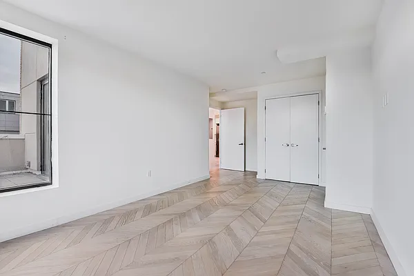 Rented by Nooklyn NYC LLC | media 21