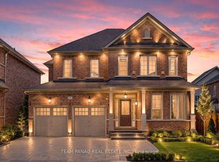 30 Overglen Ct, Brampton, ON L6Y 1P2