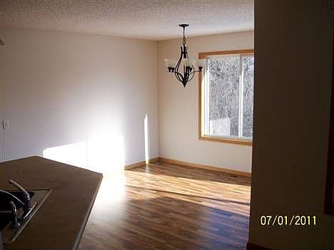 4th image of 312 4th Ave NE