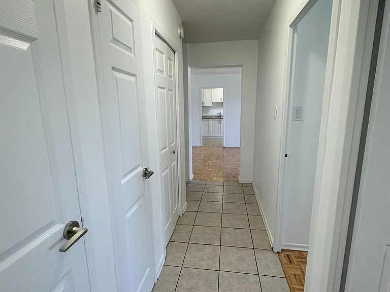50 East St #408 — Photo 9