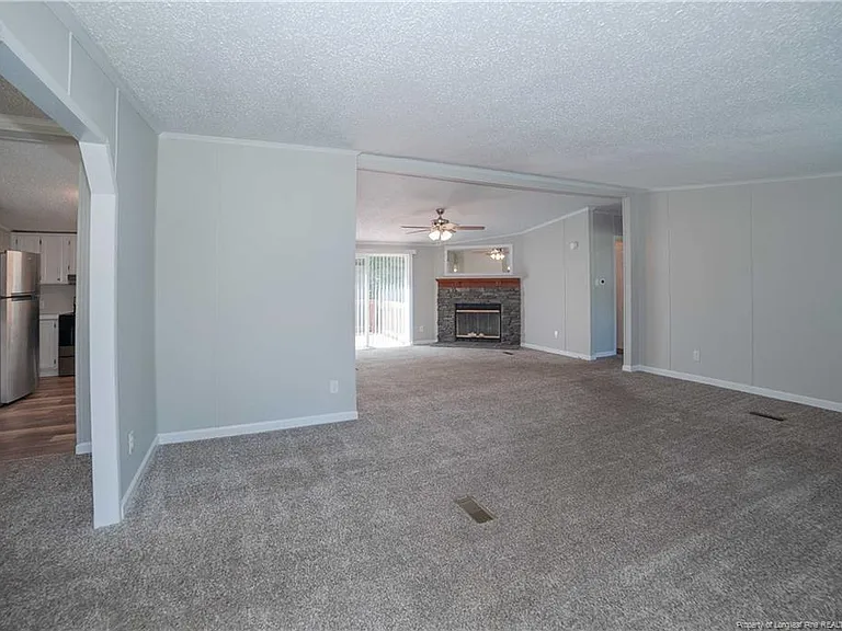 7341 April Dr — Photo 5