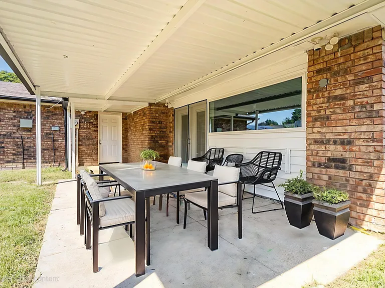 1616 Montana Trl — Photo 24