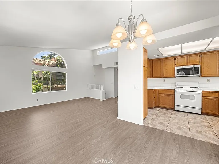 2510 Moon Dust Dr #E — Photo 8