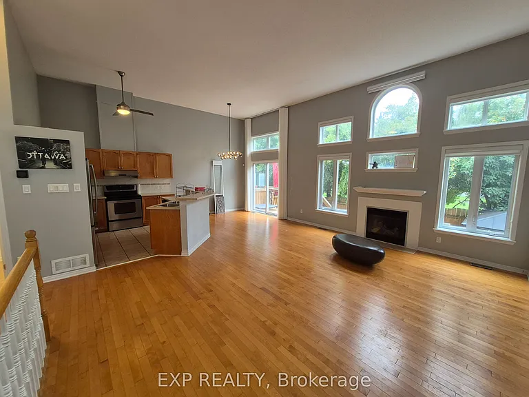 2 Maple Park Point — Photo 9