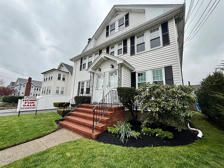 30-32 Dalton Rd #30 — Photo 1