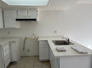 711 S Victoria Ave, Corona, CA 92879