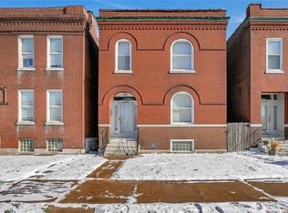3250 Pennsylvania Ave, Saint Louis, MO 63118