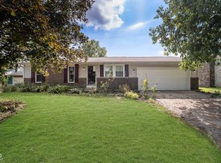 3715 Valley Lake Dr, Indianapolis, IN 46227