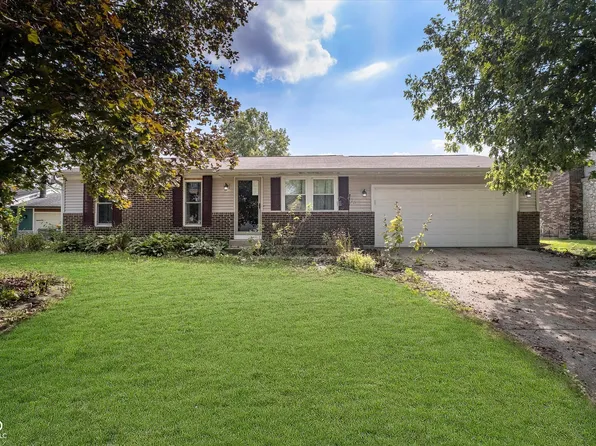 3715 Valley Lake Dr, Indianapolis, IN 46227