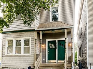 2515 W Medill Ave, Chicago, IL 60647