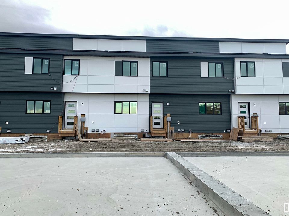 2nd image of 7722 Yorke Mews