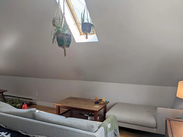 67 Hudson St — Photo 19